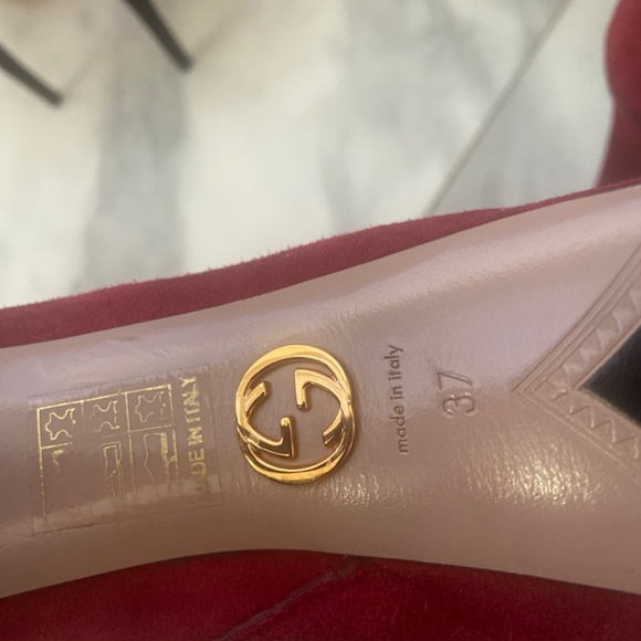 Velvet red Gucci booties - Picture 3 of 4